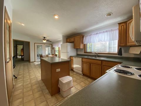 6659 Barbara Dr, Roscommon, MI 48653 photo 8