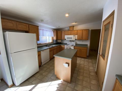 6659 Barbara Dr, Roscommon, MI 48653 photo 11