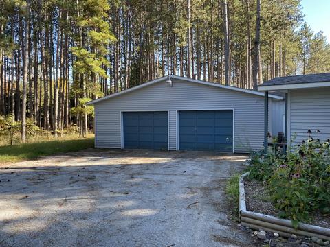 305 S Stephan Bridge Rd, Grayling, MI 49738 photo 3