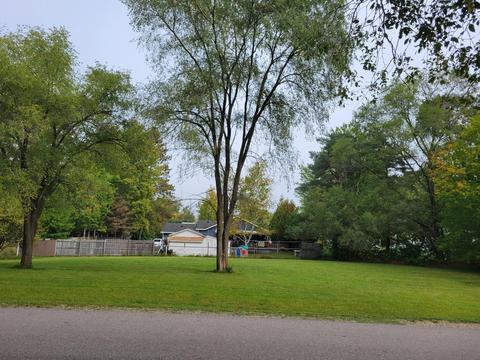 Elm Street, Houghton Lake, MI 48629