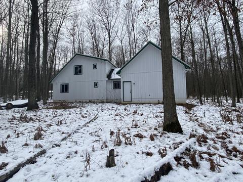 8410 Devins Trl, Roscommon, MI 48653 photo 6