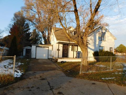102 Fig St, Grayling, MI 49738 photo 2