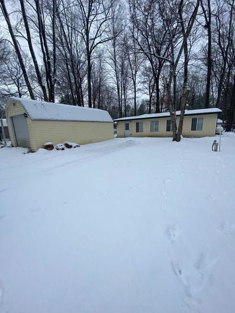 5329 Dwight Street Gladwin Mi 48624 St, Gladwin, MI 48624 photo 3