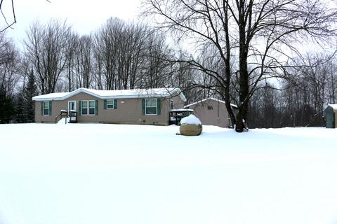 10940 Sutters Mill Rd, Frederic, MI 49733 photo 1