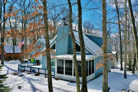 145 Harrison Blvd, Roscommon, MI 48653 photo 2