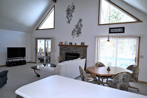 145 Harrison Blvd, Roscommon, MI 48653 photo 4