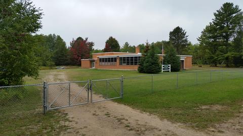 32040 W Chippewa Avenue Trout Lake Mi 49793 Ave, Trout Lake, MI 49793