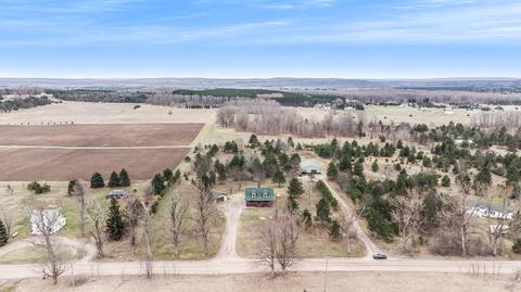 8407 Mentor Rd, Wolverine, MI 49799 photo 8