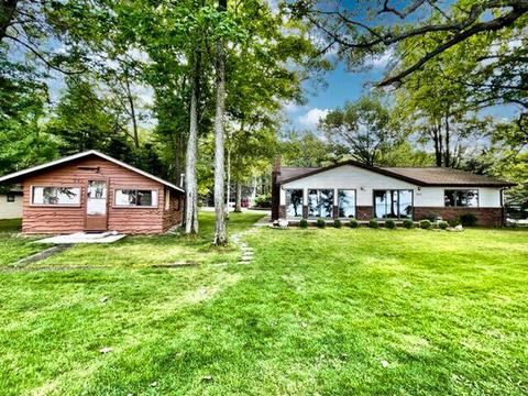 245 Sam-o-set Boulevard Roscommon Mi 48653 Blvd, Roscommon, MI 48653 photo 1