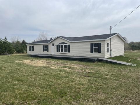 11323 Sherman Rd, Frederic, MI 49733 photo 3