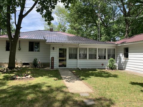 228 Arbutus Street Gladwin Mi 48624 St, Gladwin, MI 48624 photo 1
