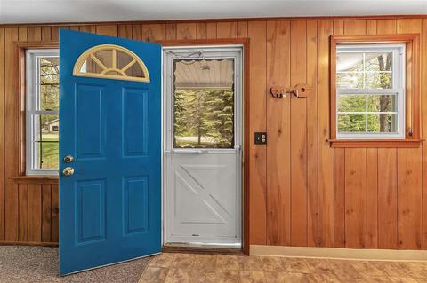 4831 E Higgins Lake Drive Roscommon Mi 48653 Dr, Roscommon, MI 48653 photo 6