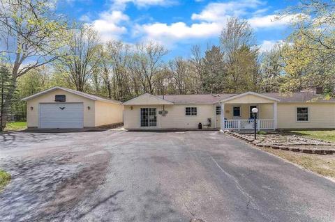 4831 E Higgins Lake Drive Roscommon Mi 48653 Dr, Roscommon, MI 48653 photo 3