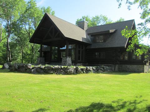 412 Monarch Trl, Lewiston, MI 49756
