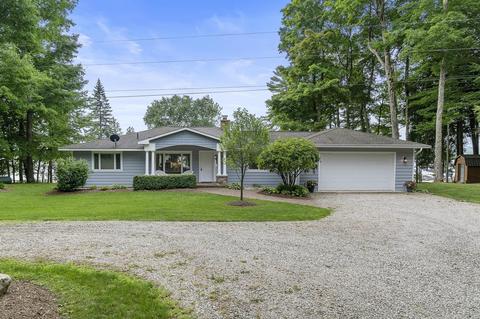 10686 Mccarthy Dr, Alanson, MI 49706 photo 26