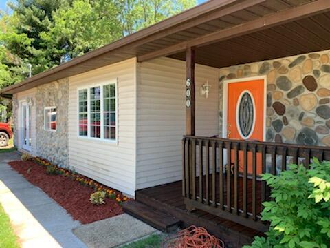 600 Smith St, Grayling, MI 49738 photo 2