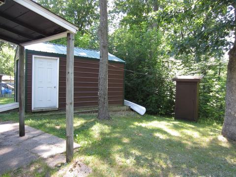 5265 Rose St, Gladwin, MI 48624 photo 4