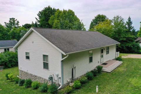 7685 Summit St, Alanson, MI 49706 photo 30