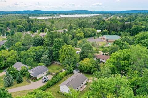 7685 Summit St, Alanson, MI 49706 photo 19