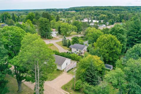 7685 Summit St, Alanson, MI 49706 photo 22