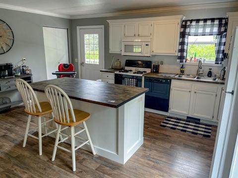 7685 Summit St, Alanson, MI 49706 photo 12