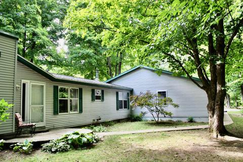 5030 Nicholas Ln, Frederic, MI 49733 photo 3