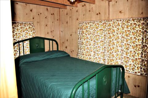 407 Pine Ln, Mio, MI 48647 photo 3