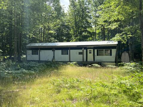 11835 W 16 Rd, Mesick, MI 49668 photo 1