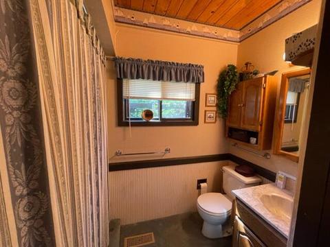 1404 Golfview Drive Roscommon Mi 48653 Dr, Roscommon, MI 48653 photo 16