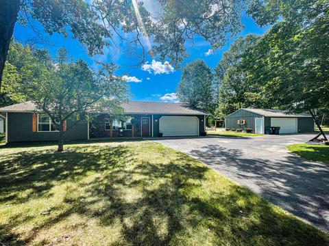6679 Barbara Drive Roscommon Mi 48653 Dr, Roscommon, MI 48653 photo 1
