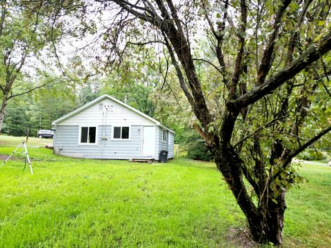326 Thompson Rd, Mio, MI 48647 photo 6