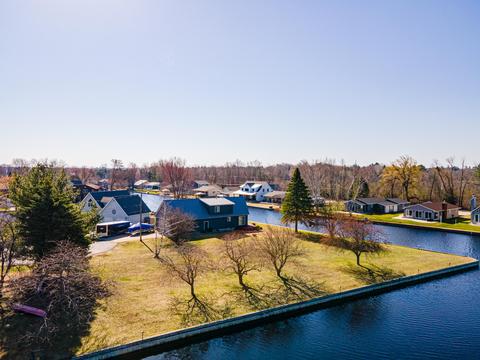 Shawnee Trail, Prudenville, MI 48651