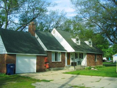 409 Plum St, Grayling, MI 49738 photo 1