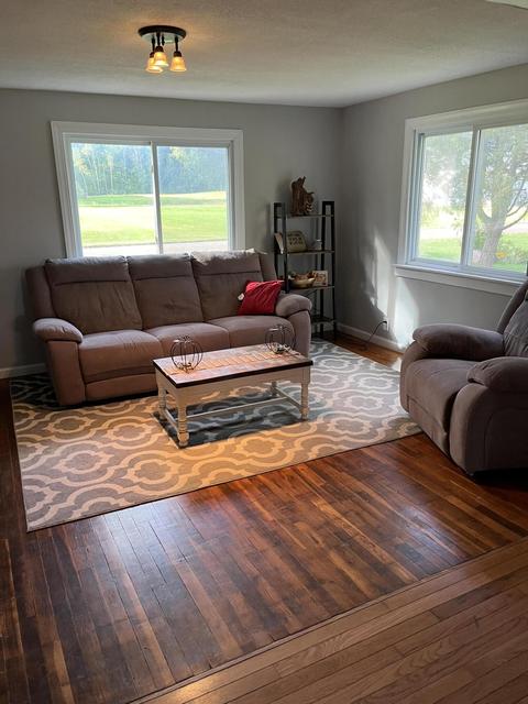789 E Harrison Rd, Alma, MI 48801 photo 2