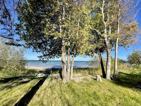 1500 Nicolet Drive Cheboygan Mi 49721 Dr, Cheboygan, MI 49721
