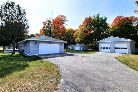 440 Forest View St, Vanderbilt, MI 49795 photo 8