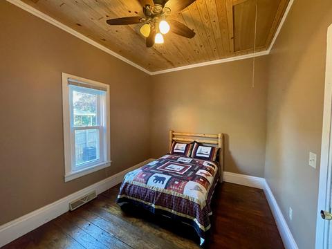 206 Maple St, Grayling, MI 49738 photo 11