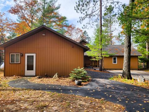 11396 Fantasy Dr, Frederic, MI 49733 photo 4
