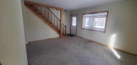 506 E State St, Cheboygan, MI 49721 photo 7