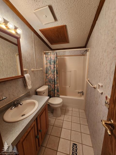 11698 Fascination Dr, Frederic, MI 49733 photo 18
