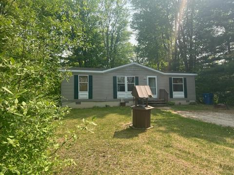 8343 Knapp Road Houghton Lake Mi 48629 Rd, Houghton Lake, MI 48629