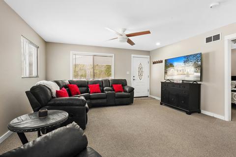3298 E Higgins Lake Drive Roscommon Mi 48653 Dr, Roscommon, MI 48653 photo 5