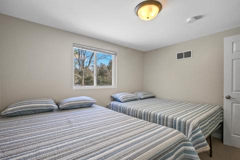 3298 E Higgins Lake Drive Roscommon Mi 48653 Dr, Roscommon, MI 48653 photo 31