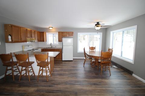 211 Dover Dr, Roscommon, MI 48653 photo 6