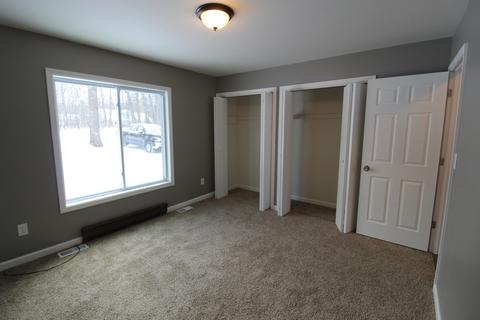 211 Dover Dr, Roscommon, MI 48653 photo 14