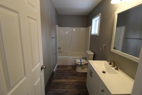 211 Dover Dr, Roscommon, MI 48653 photo 17