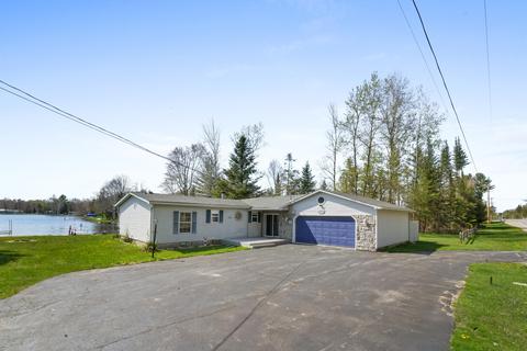 3294 S Roscommon Rd, Prudenville, MI 48651