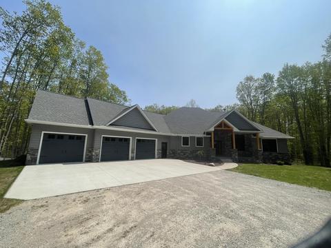 5185 Crestview Circle Elmira Mi 49730 Cir, Elmira, MI 49730