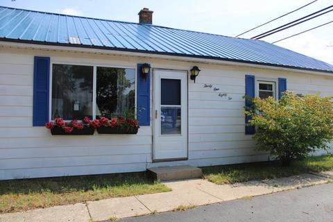 3182 W Houghton Lake Dr, Houghton Lake, MI 48629