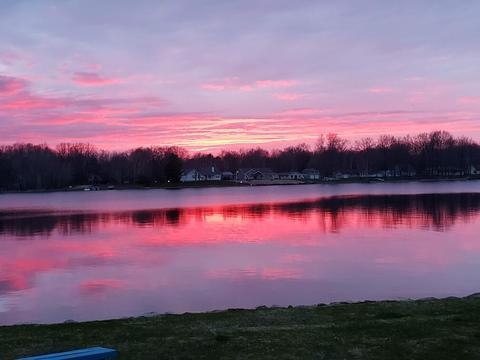 2549 Lakeshore Dr, Gladwin, MI 48624 photo 3